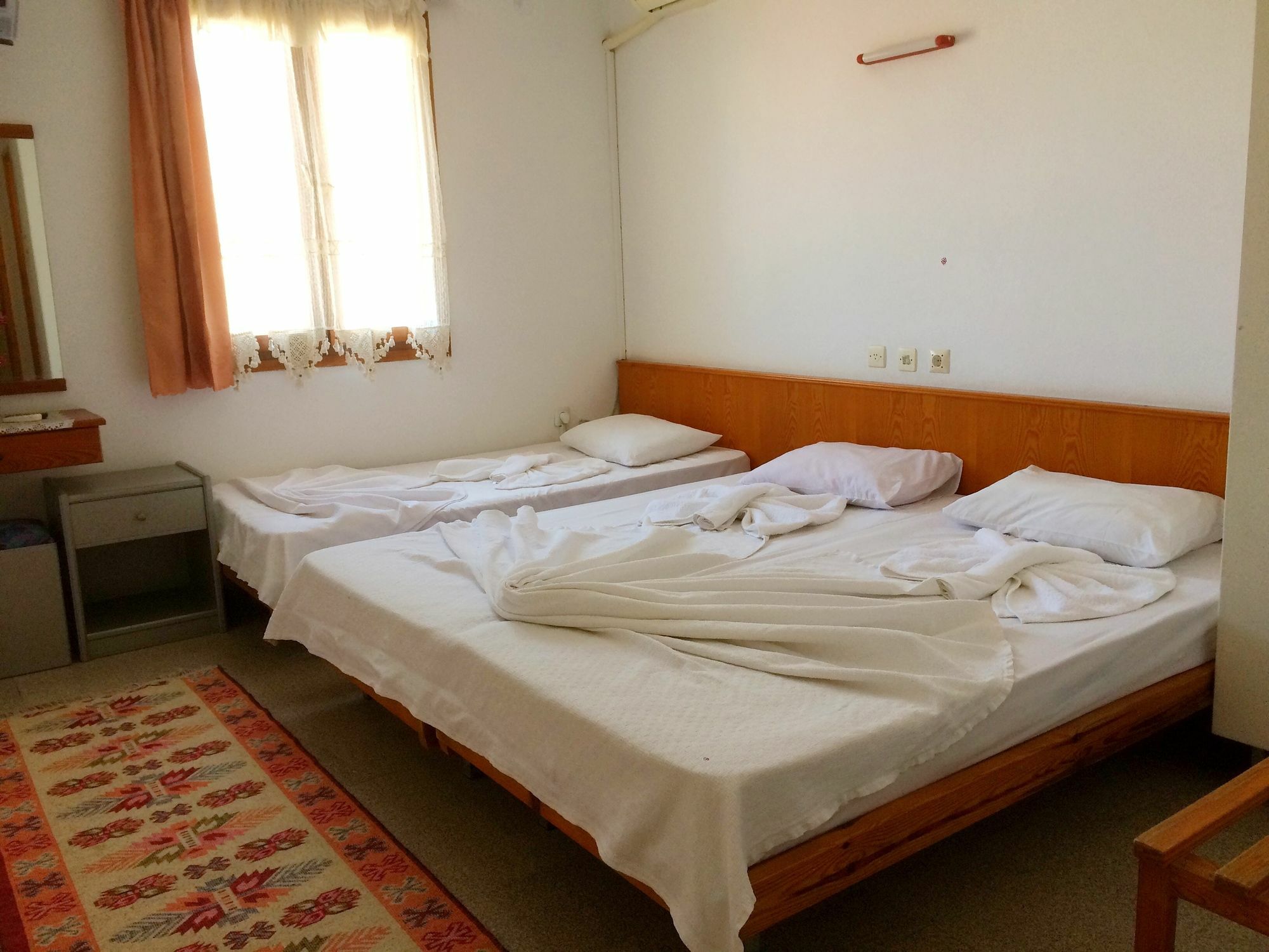 Parmis Rooms Çeşme Zewnętrze zdjęcie