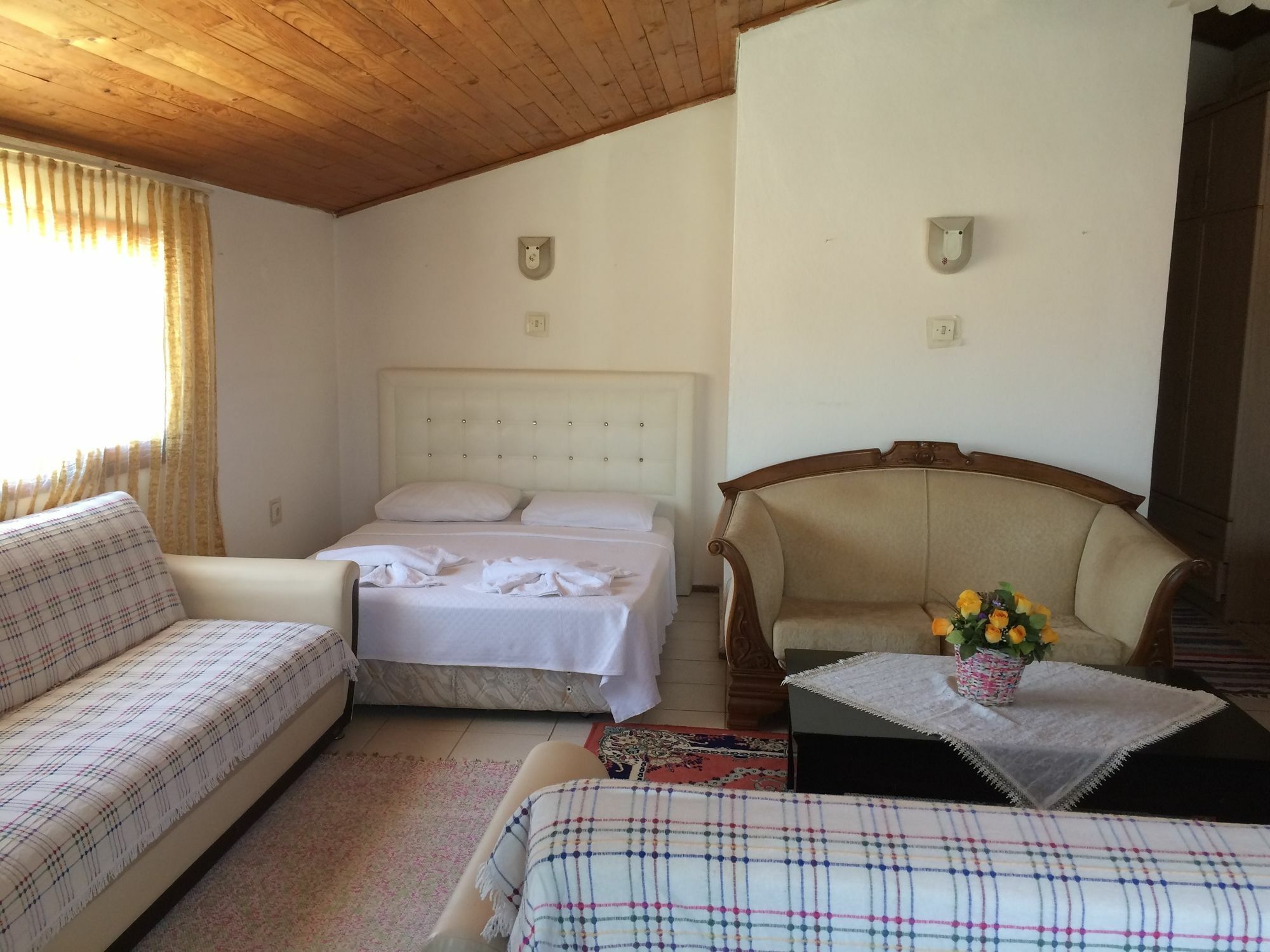 Parmis Rooms Çeşme Zewnętrze zdjęcie