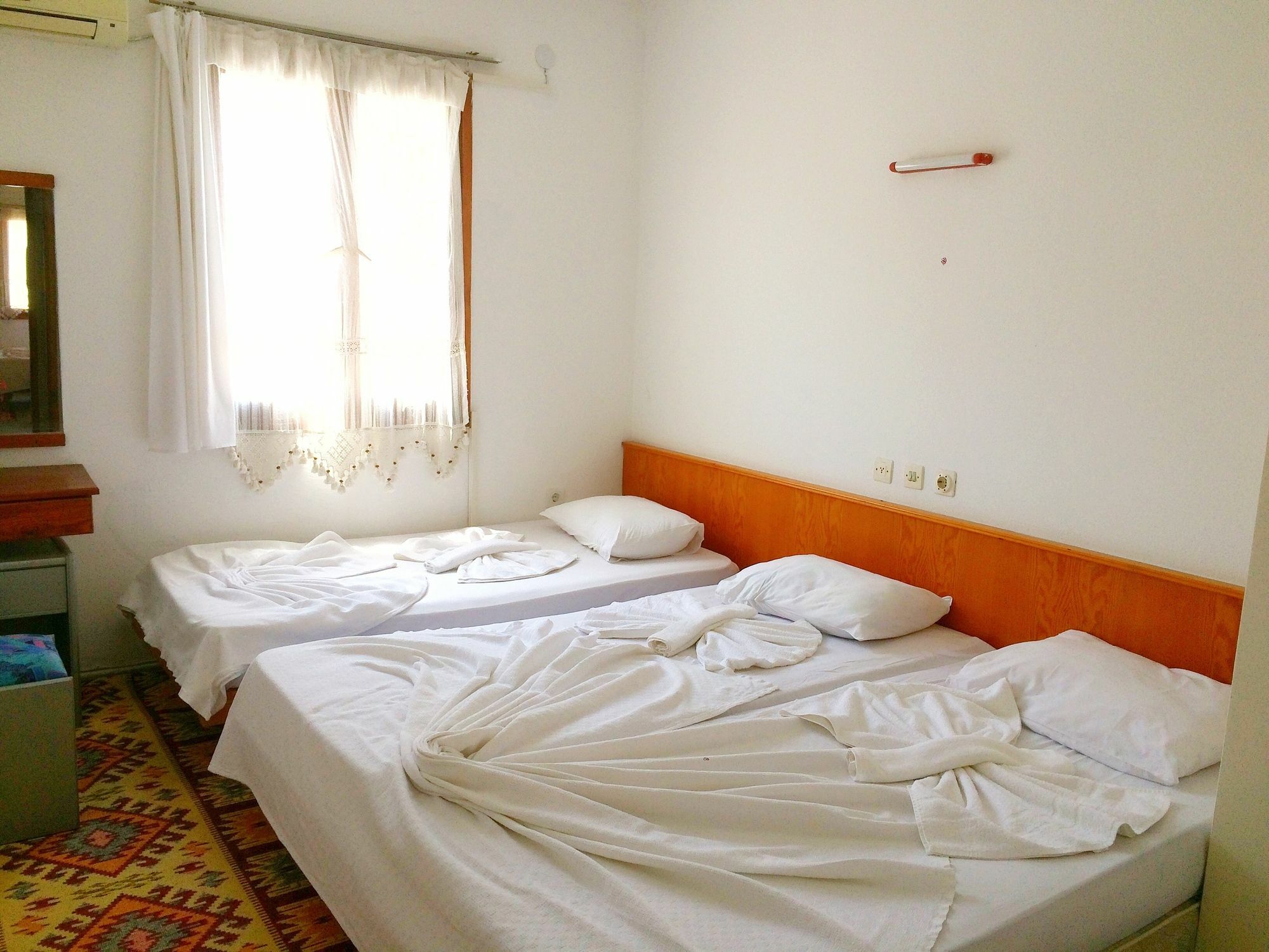 Parmis Rooms Çeşme Zewnętrze zdjęcie
